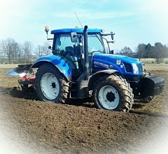 New Holland T6.175 EC + Unia Vario 4S Long