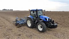 New Holland t6