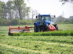 New Holland T7 220  & Kosiarki dyskowe Pottinger