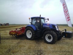 New Holland T7 & Vaderstad