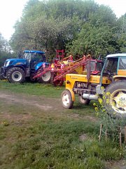 New holland T7070