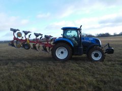 New Holland T7.200 & Pottinger servo 25