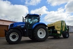 New Holland T7.210 & Krone Fortima F 1250 MC