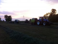 New Holland T7.210 & New Holland T6030