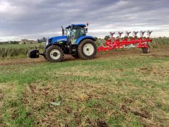 New Holland  T7.210 PC & Pottinger Servo  Nova 6.50 6K.