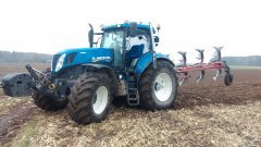 New Holland T7.220