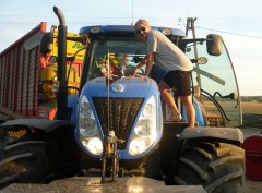 New Holland T7.270 & Pottinger jumbo combiline 7210