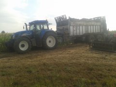 NEW HOLLAND T7550 & FLIEGL ASW 271