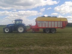 New Holland T7550 & Pottinger Europrofi Combline 5010