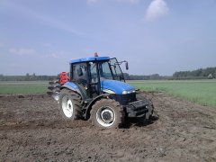 New Holland TD 5050