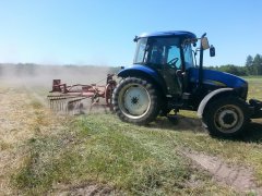 New Holland TD5020 + zgrabiarka nemeyer