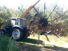 New Holland TD5020 + zgrabiarka nemeyer