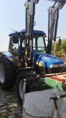 New Holland td5030