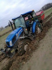 New Holland TD5.85