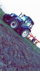 New Holland td5.85