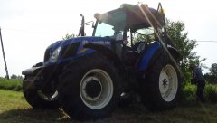 New holland td5.85