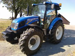 New holland td5 :)