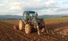 New Holland TD80D & Unia Ares