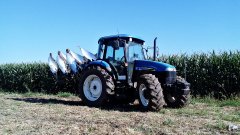 New Holland TD80D