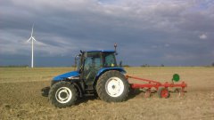 New Holland TL 100