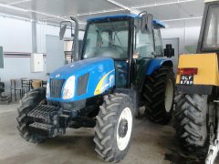 New Holland TL 90