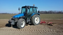 New Holland TL90