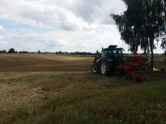 New Holland TL90A + Unia Ibis L 3+1 Long Premium