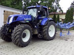 NH T 7.270 AC + Żukowo (Lemken Smaragd) 4,6m