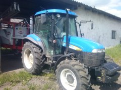 NH TD 5020 + Kuhn Atlatinque 2400