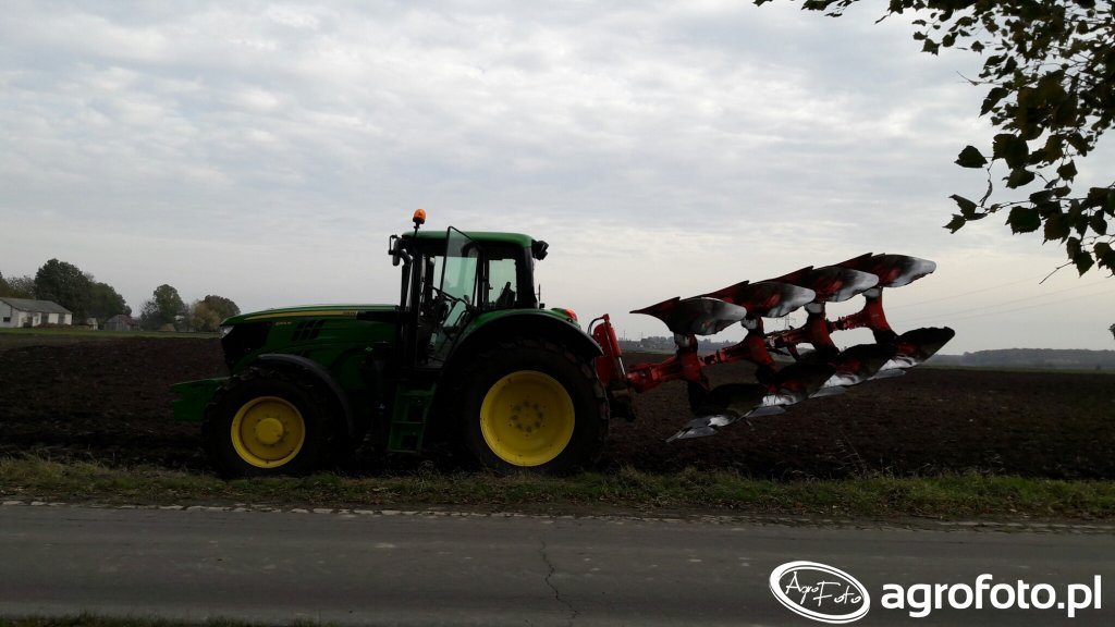 Fotografia Ciagnik John Deere 6155m 666420 Galeria Rolnicza Agrofoto 3891