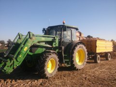 John Deere 6100RC + Wielton 6t