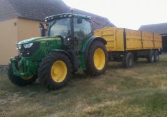 John Deere 6105R + Kassbohrer