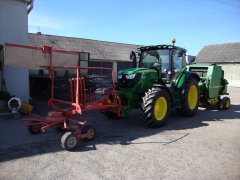 John Deere 6105R