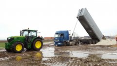 John Deere 6140R vs TIR