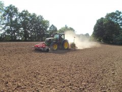 John Deere 6150R + Amazone Ad302+ NEFF