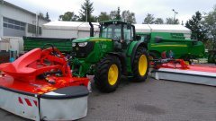 John Deere 6195M