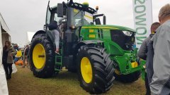 John Deere 6250R