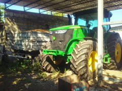John Deere 7200r
