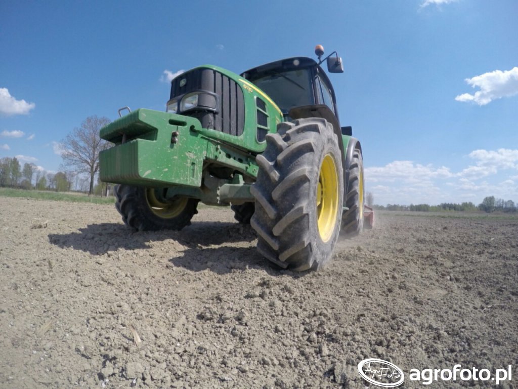 Fotografia traktor John deere 6130 #574255 - Galeria rolnicza agrofoto