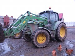 John Deere 6230