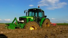 John Deere 6330