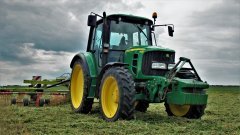 John Deere 6430