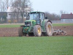 John Deere 6630