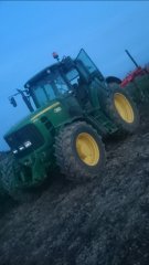 John Deere 6830 & Unia kret