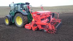 John Deere 6930 + kuhn