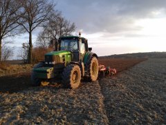 John deere 6930