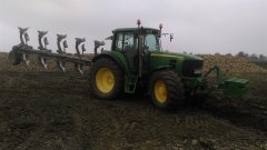 John deere & Overum