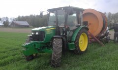 John Deere 5075E