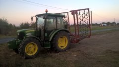 John Deere 5075e