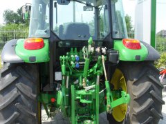 John Deere 5075m